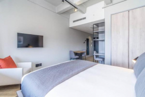 Beautiful brand-new luxury apartment in the city
